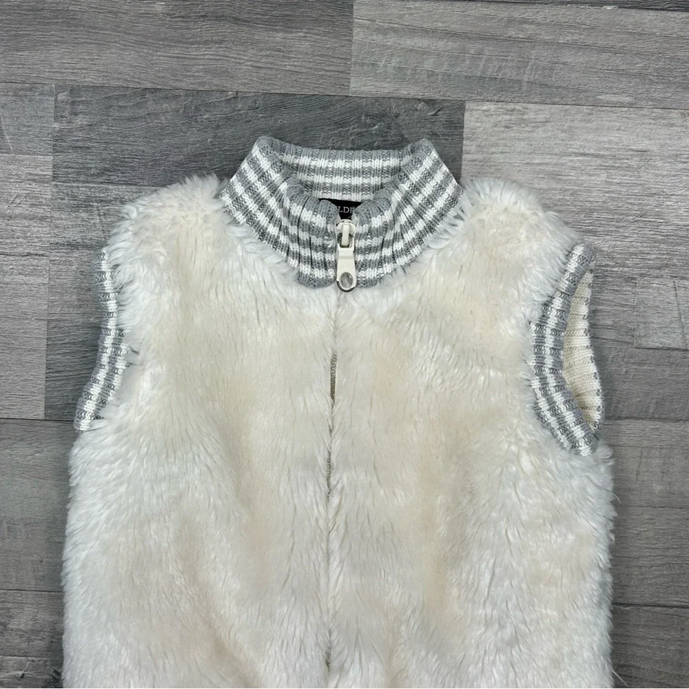 The Children's Place Toddler Girls Faux Fue Vest XS